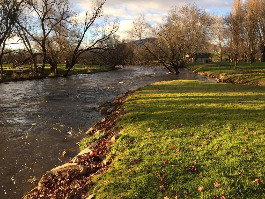 Colac Colac Caravan Park Corryong ภายนอก รูปภาพ