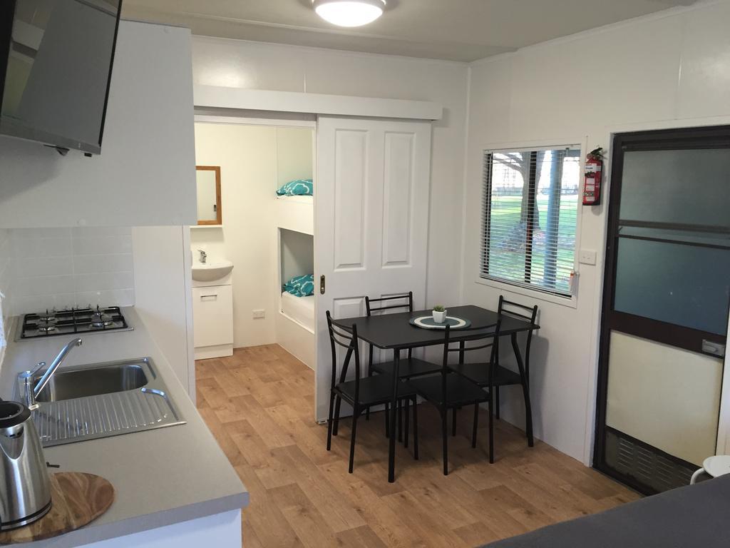 Colac Colac Caravan Park Corryong ภายนอก รูปภาพ